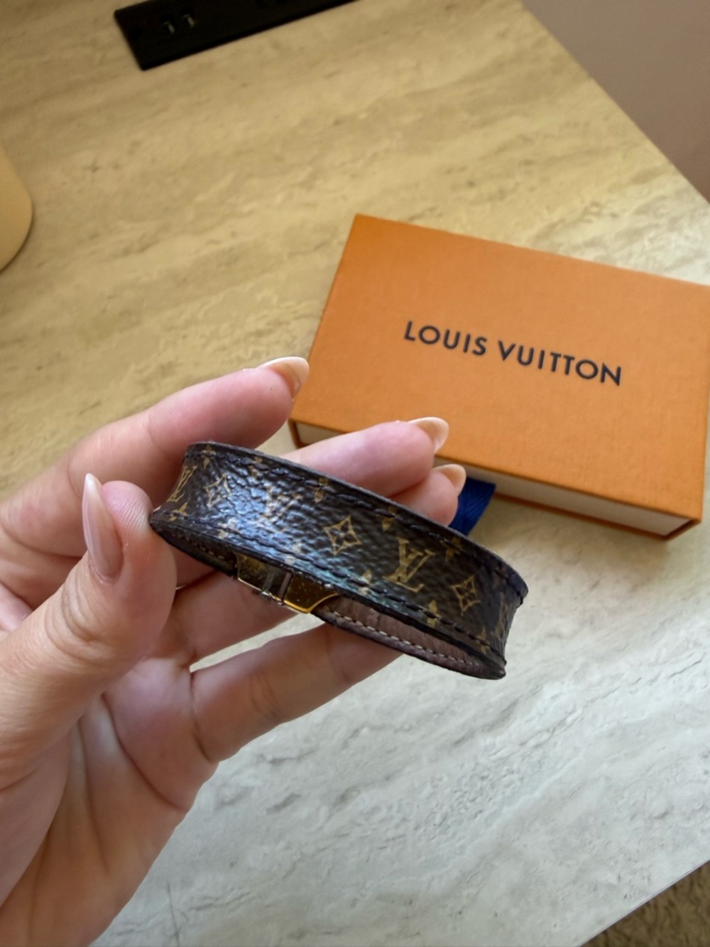 Louis Vuitton Nano Monogram Bracelet - Picture 5 of 7